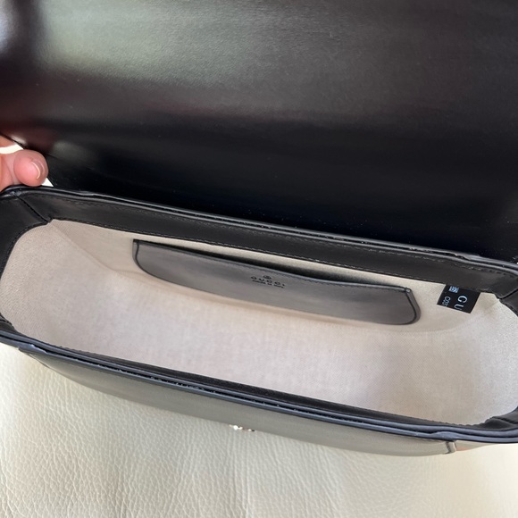 New Gucci Crossbody Embossed Black Leather Braided Yellow Bag Logo - Picture 11 of 11